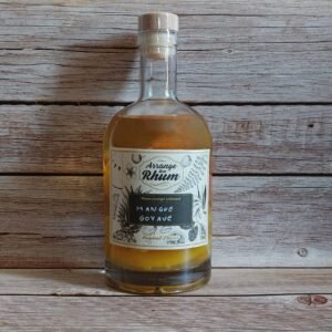 Rhum arrangé à la Mangue des îles et à la Goyave