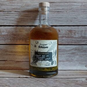 Rhum arrangé au Fruit de la passion et au Citron vert