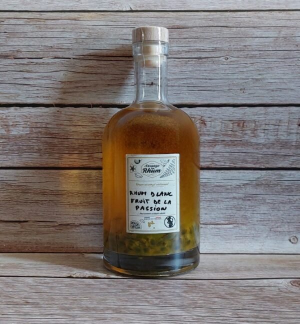 Rhum arrangé au Fruit de la passion et au Citron vert – Image 3