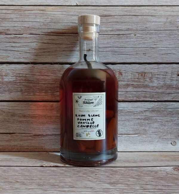 Rhum arrangé à la Pomme à la Vanille et à la Cannelle – Image 3